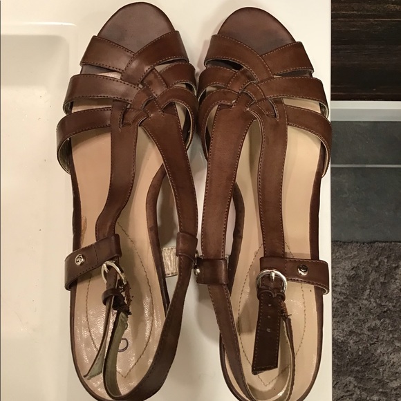 Guess Sandal Kayce Brown Strappy Cork Wedge SZ 10 - Picture 7 of 11